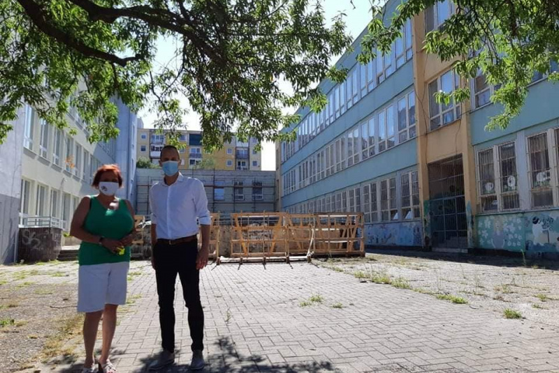 Novinky / Rekonštrukcia základnej školy v Piešťanoch je takmer hotová - foto Novinky / Rekonštrukcia základnej školy v Piešťanoch je takmer hotová - foto